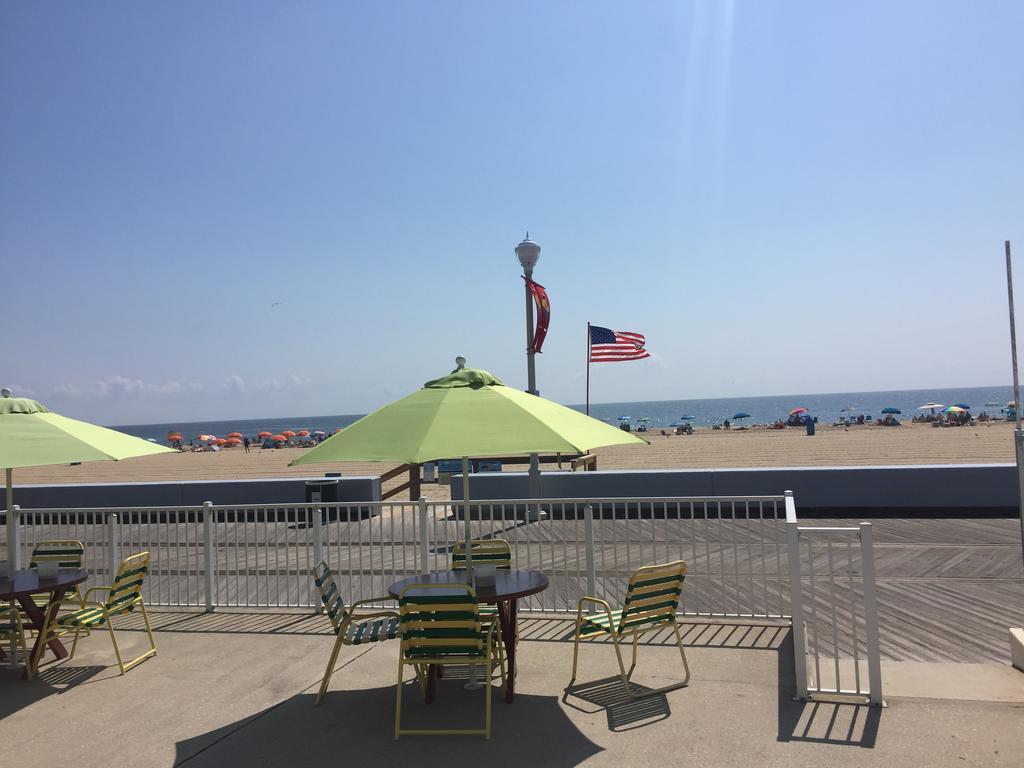 Fish Tales Boardwalk Inn & Ocean Mecca Motel 大洋城 外观 照片