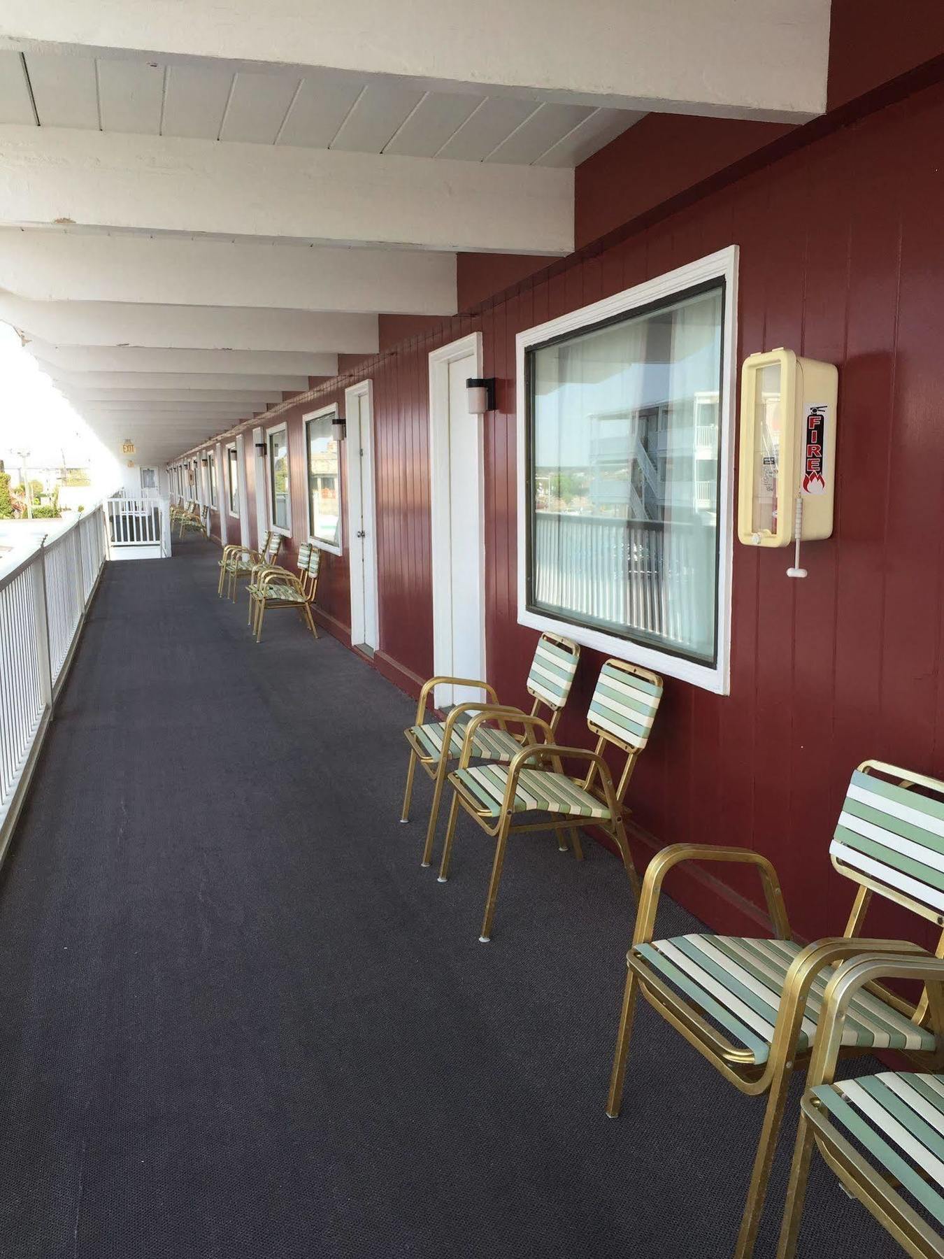 Fish Tales Boardwalk Inn & Ocean Mecca Motel 大洋城 外观 照片