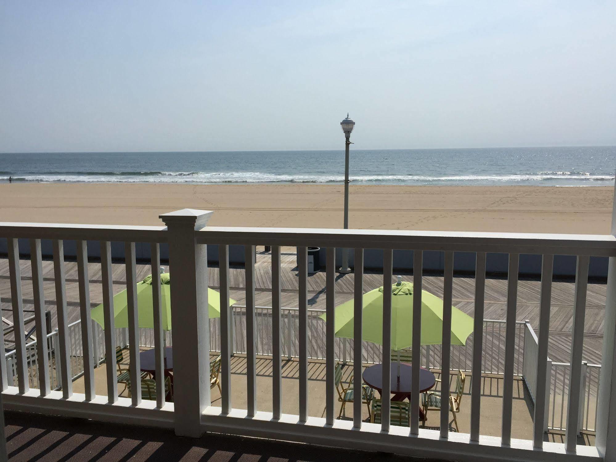 Fish Tales Boardwalk Inn & Ocean Mecca Motel 大洋城 外观 照片